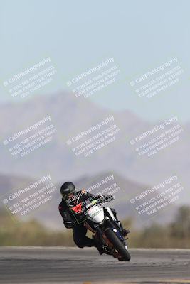 media/Oct-26-2025-Race Pace (Sun) [[c1447ca738]]/Non Verified (1st 20 Minutes of every Hour)/4-Turn 14 (1110am)/